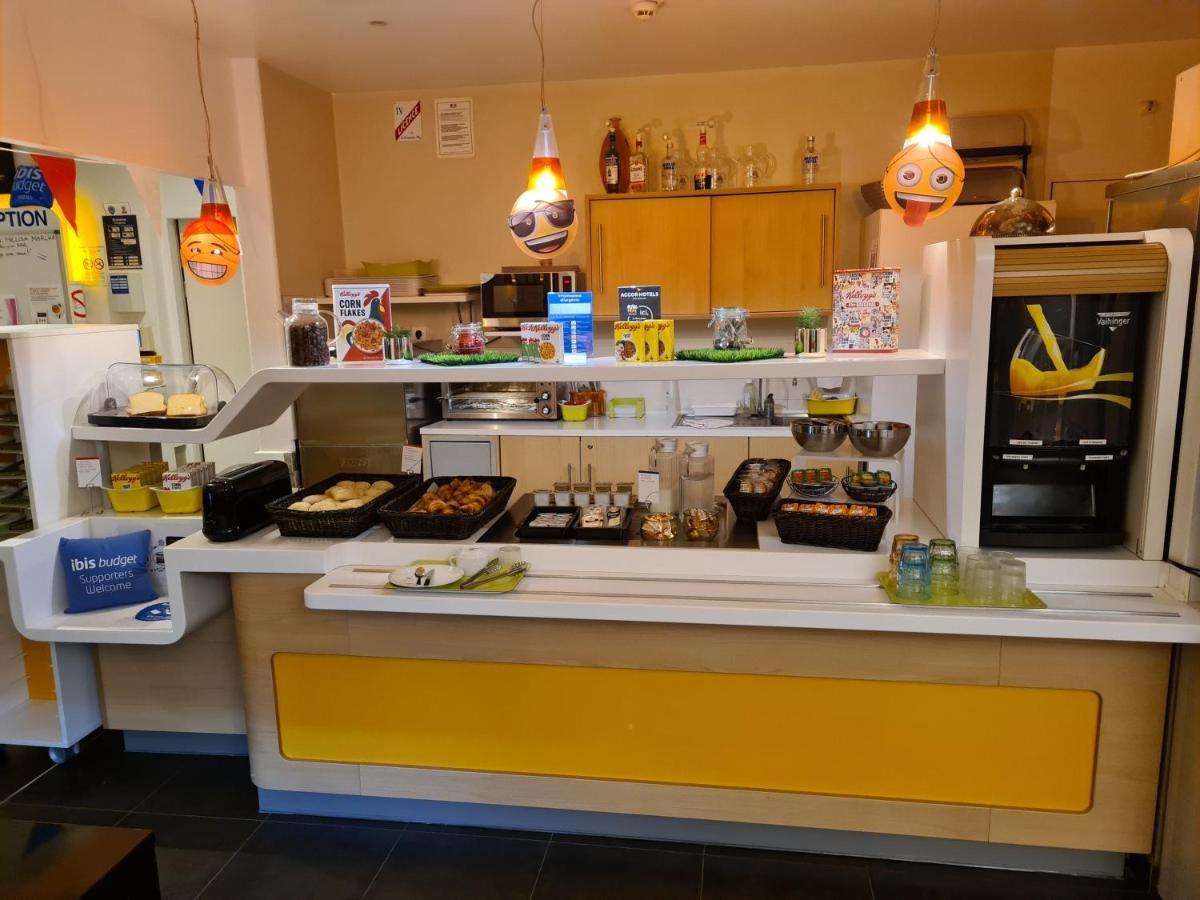 Ibis Budget Saint-Quentin Centre Gare Exterior photo